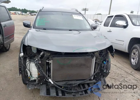 2018 Nissan Rogue S/Sl/Sv z USA, uszkodzony, nr VIN 5N1AT2MV5JC715753